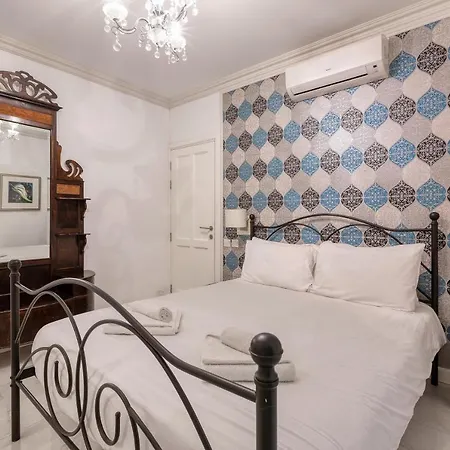 Lejlighed A 1br Stylish, Fully Equipped In The Capital By 360 Estates