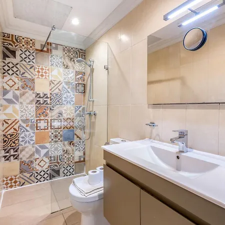 A 1br Stylish, Fully Equipped In The Capital By 360 Estates *